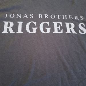 Backstage tour t-shirt Jonas Brothers, riggers